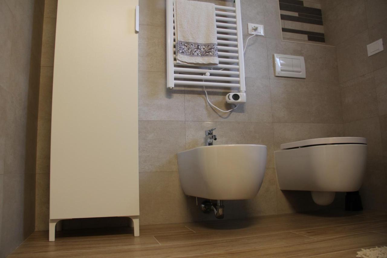 The Blue Nest - Red Apartment Near 5 Terre ลาสเปเซีย ภายนอก รูปภาพ